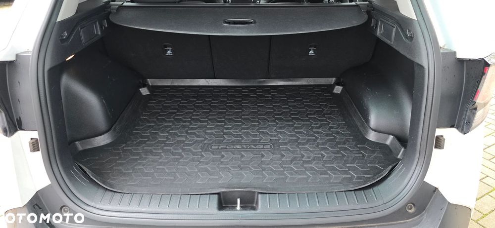 Kia Sportage 1.6 T-GDI L 2WD - 12