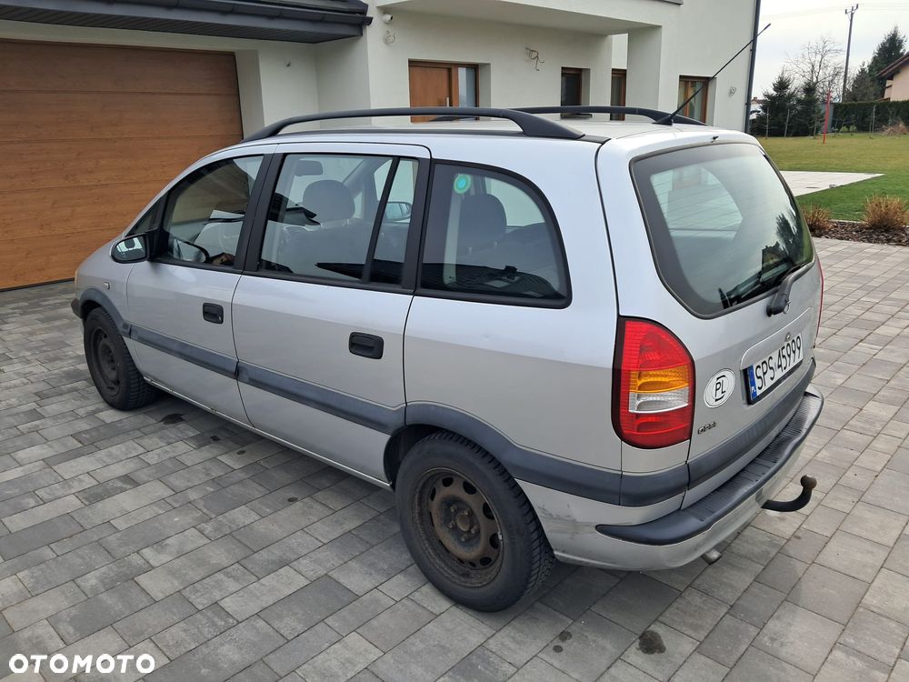 Opel Zafira 1.8 Elegance - 10