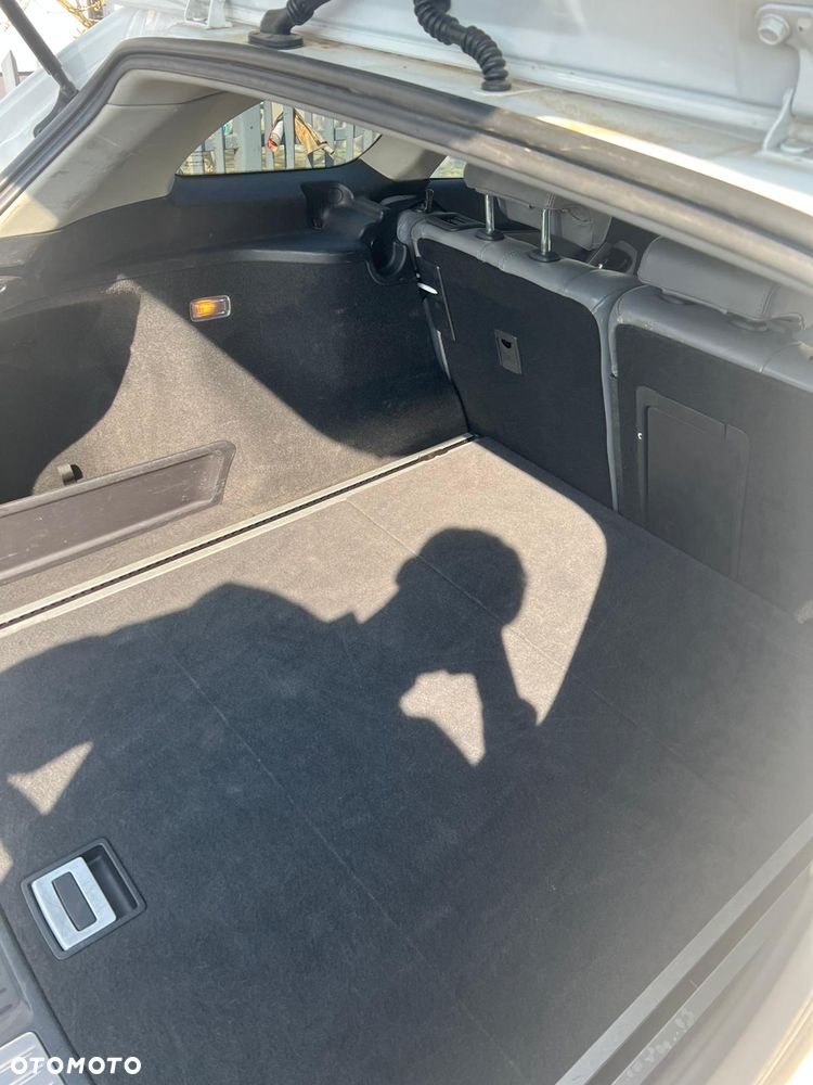 Toyota Avensis 1.8 Multidrive Business Edition - 12