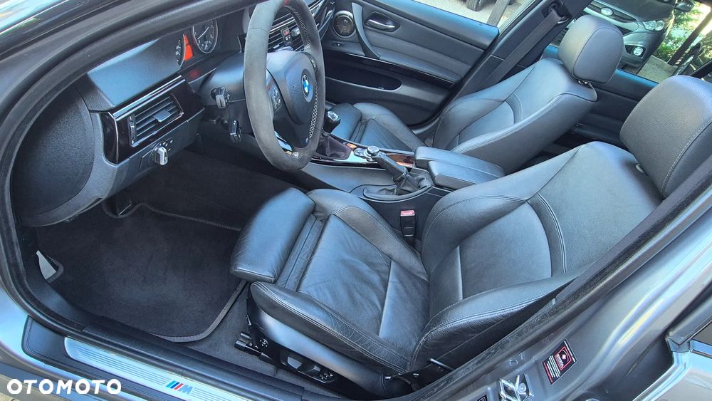 BMW Seria 3 335i - 18