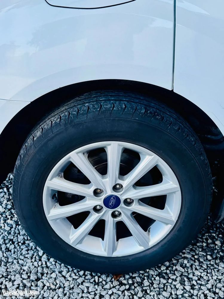 Ford Transit Connect - 35