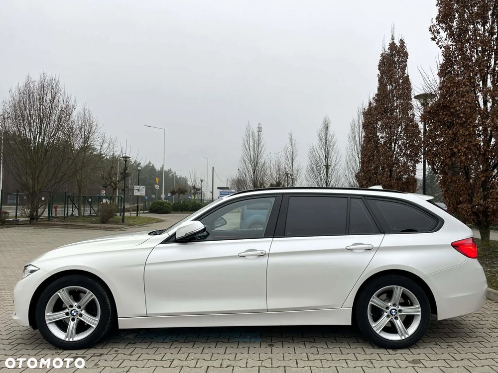 BMW Seria 3 318d Sport Line - 8