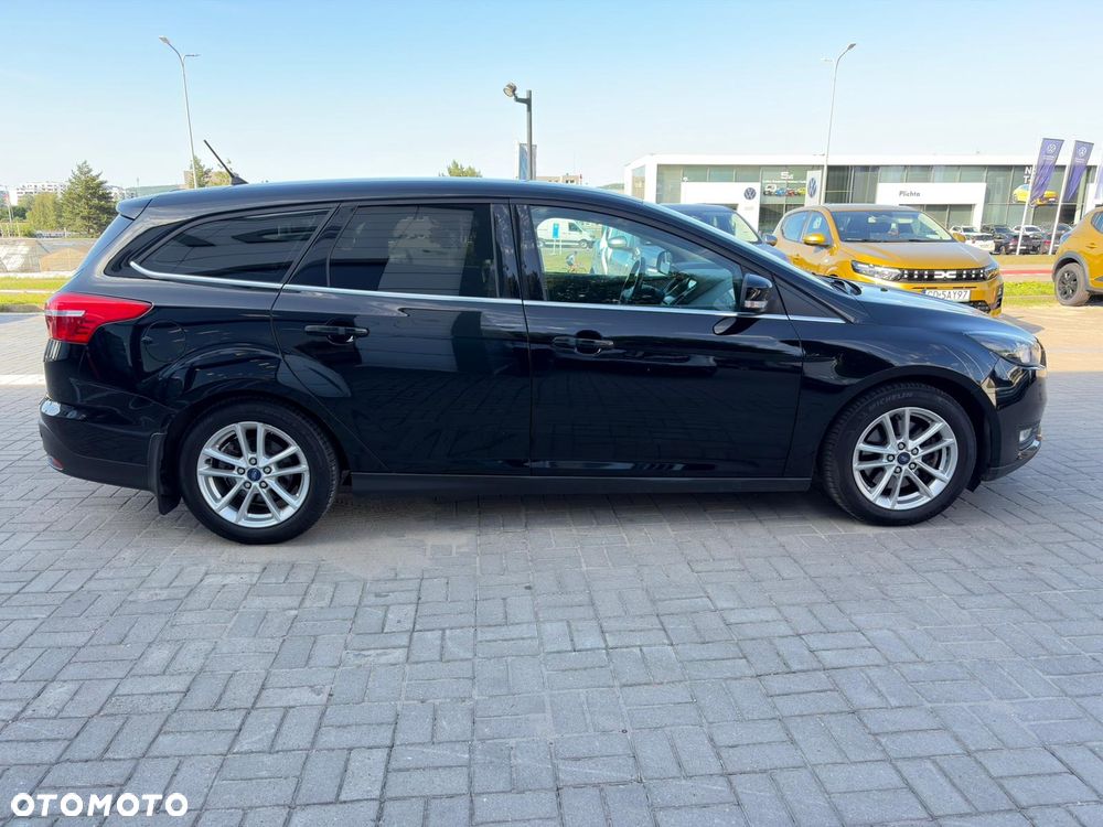 Ford Focus 1.5 EcoBoost Trend ASS - 4