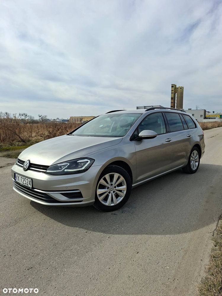 Volkswagen Golf 1.6 TDI BMT Comfortline - 1