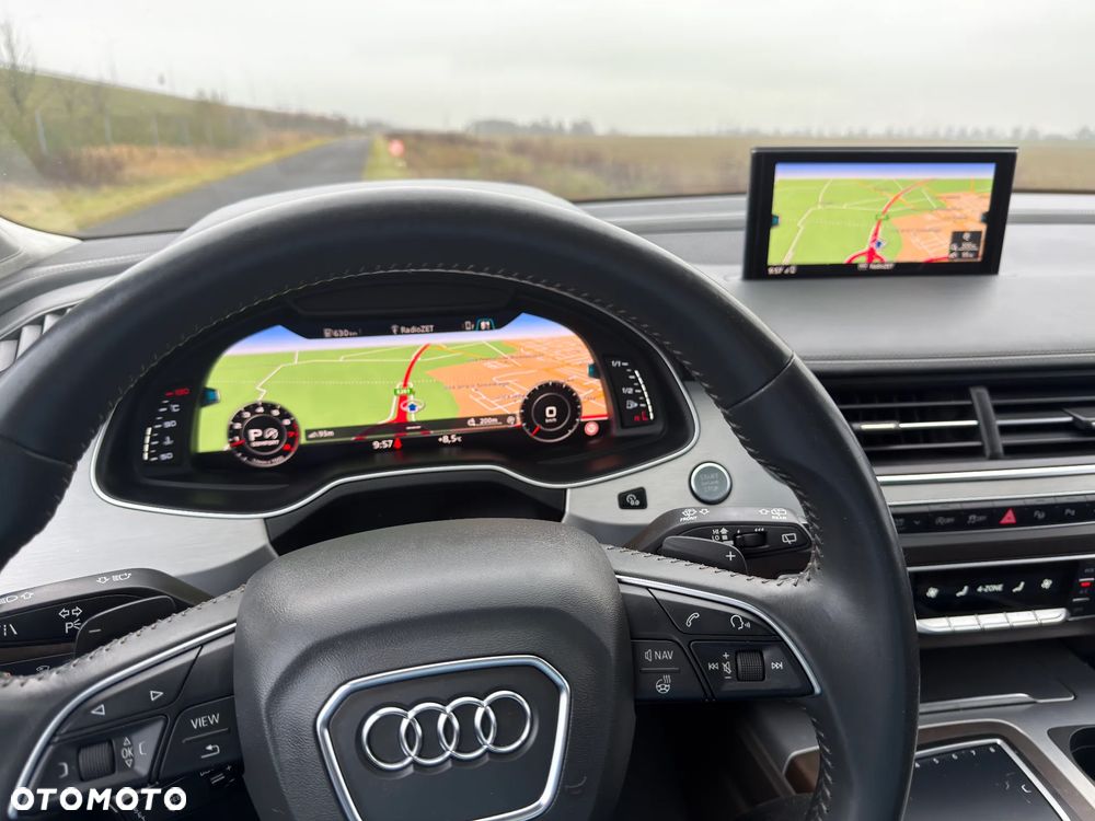 Audi Q7 - 36