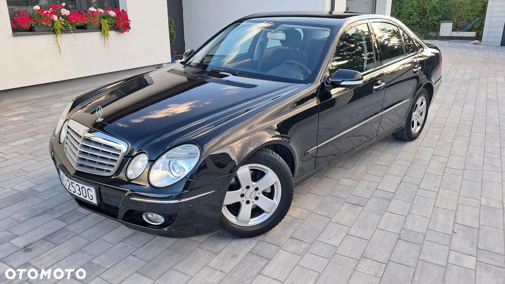 Mercedes-Benz Klasa E 200 Kompressor Elegance - 1