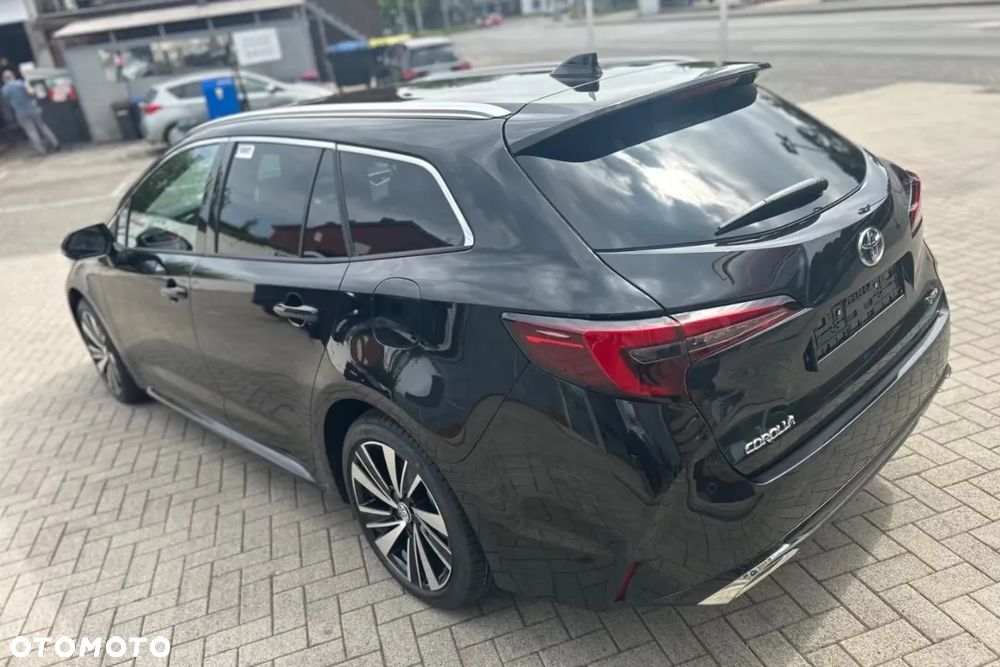 Toyota Corolla 2.0 Hybrid Style - 8