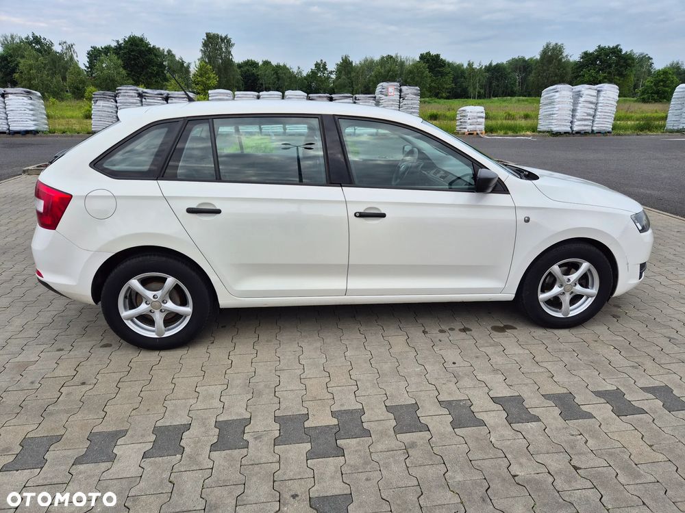 Skoda RAPID 1.2 MPI Active - 4