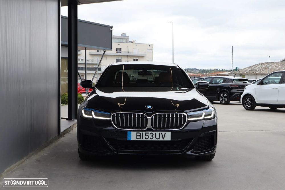 BMW 545 e xDrive Aut. M Sport Edition - 4