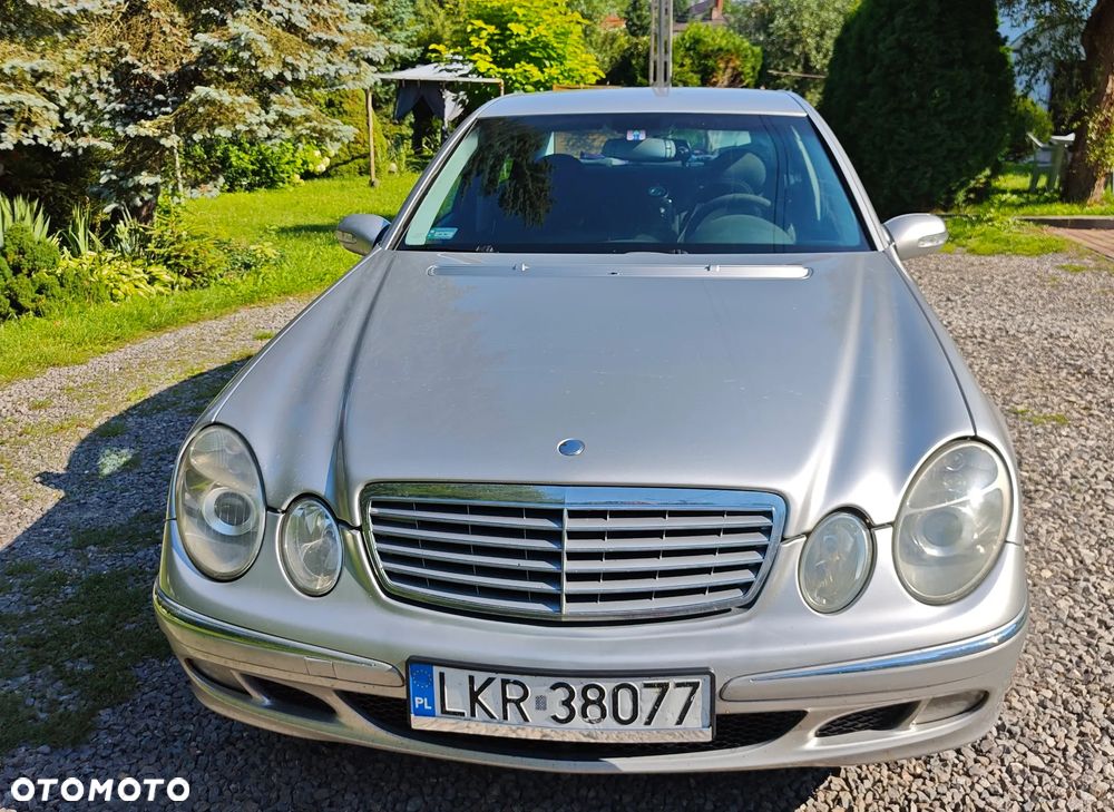Mercedes-Benz Klasa E - 2