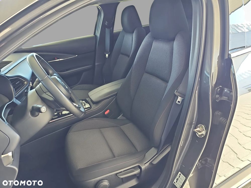 Mazda CX-30 - 11