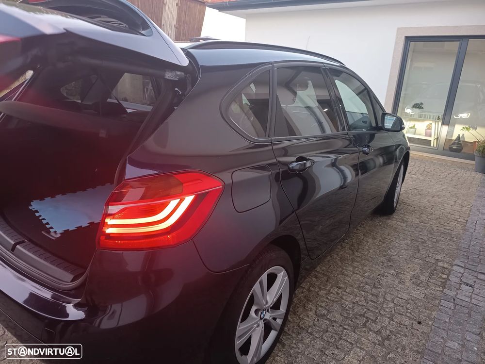 BMW 216 Active Tourer d Line Sport - 3