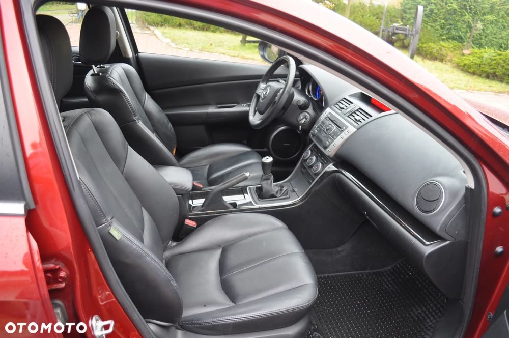 Mazda 6 2.0 CD Exclusive + - 16