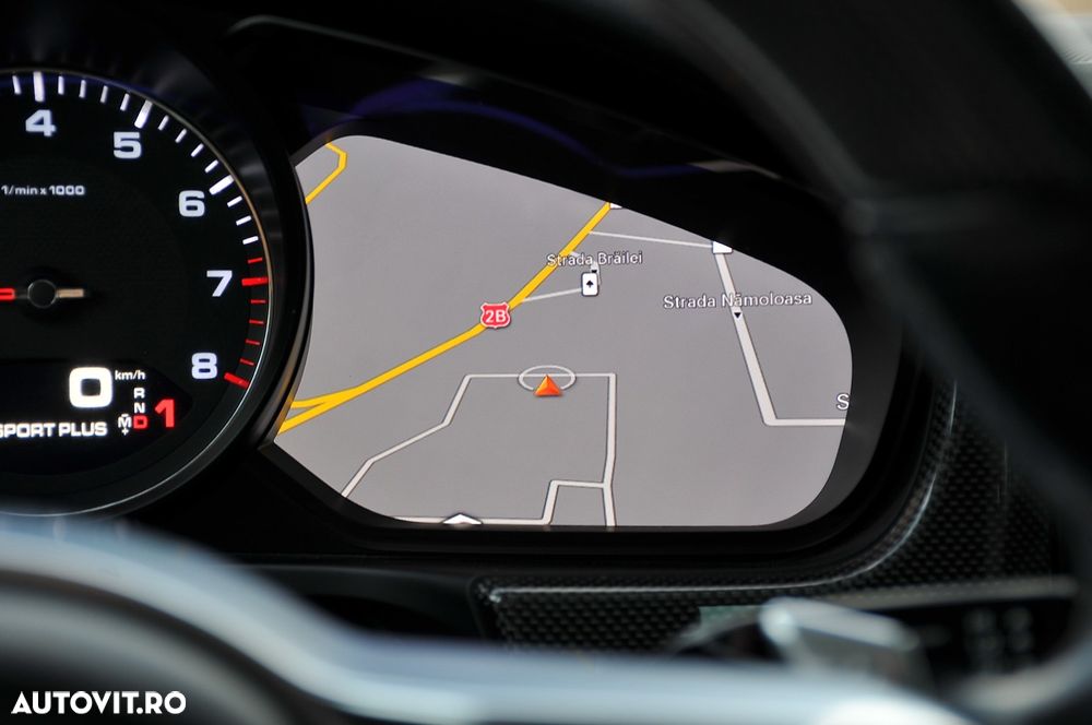 Porsche Panamera 4S Executive - 26