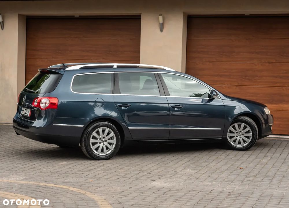 Volkswagen Passat 2.0 FSI Individual - 9
