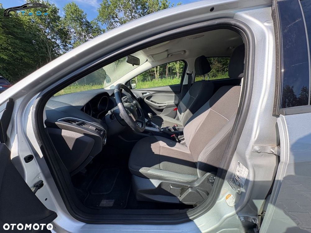 Ford Focus 1.6 Titanium - 20