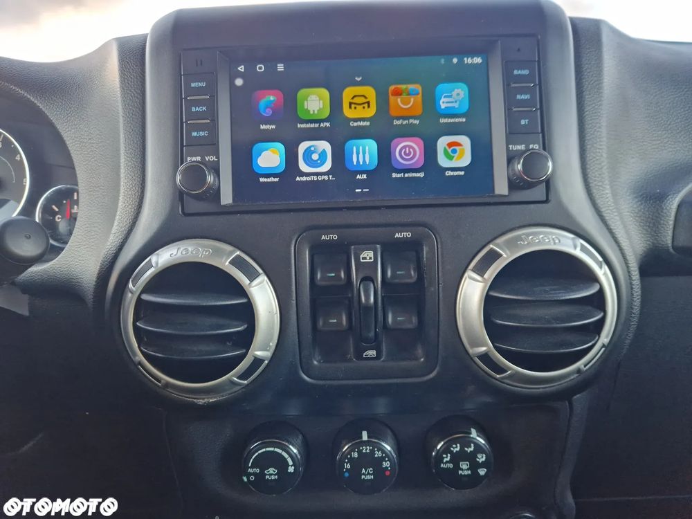 Jeep Wrangler 2.8 CRD Unlim Rubicon - 13