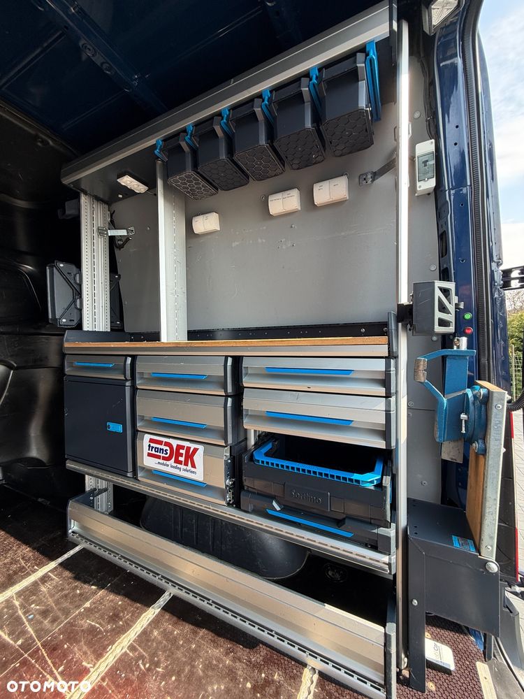 Mercedes-Benz SPRINTER MULTICAB - 24