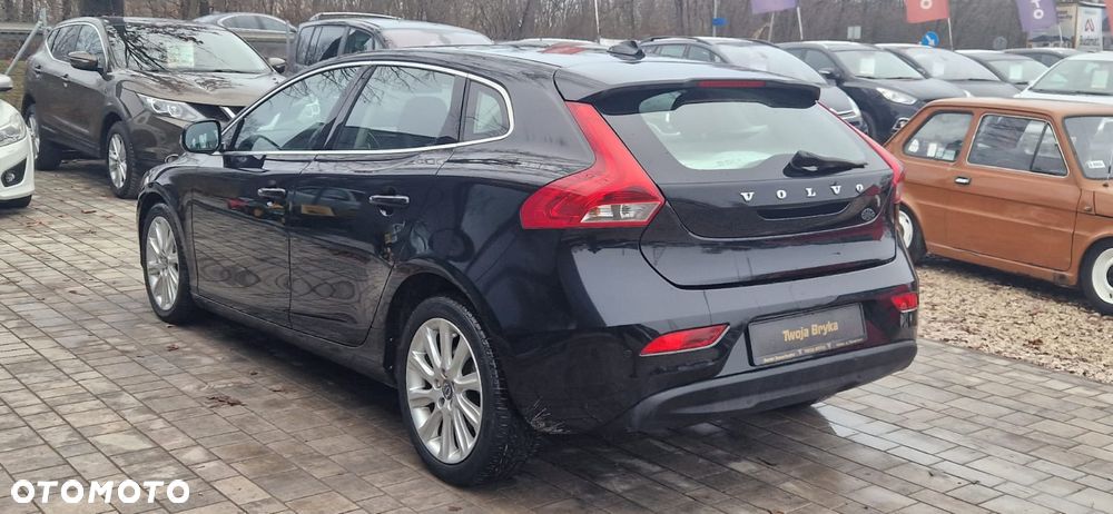Volvo V40 D2 - 5