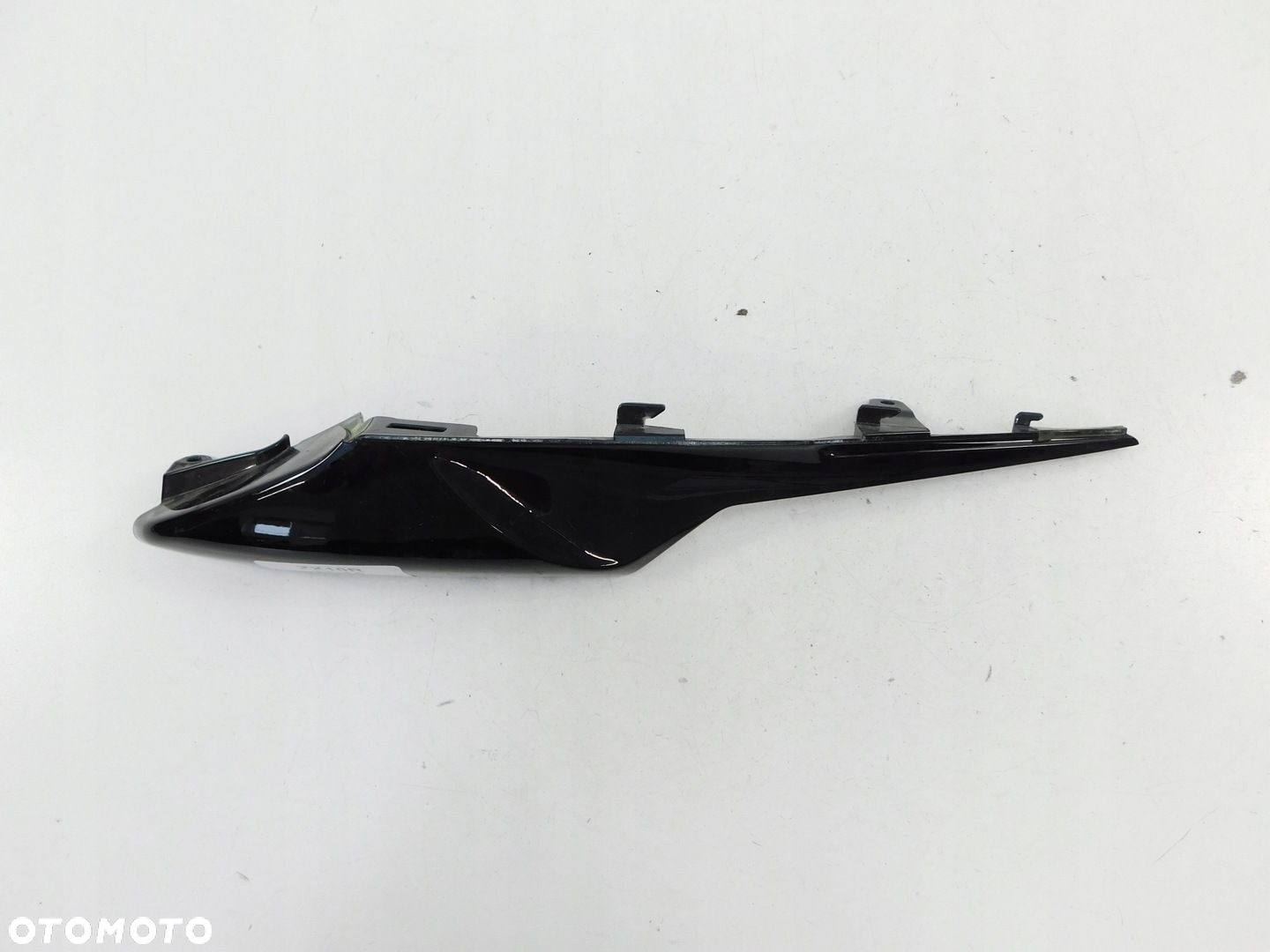 KAWASAKI ZX10R 11-14 WYPEŁNIENIE LEWE OGON ZADUPEK - 1