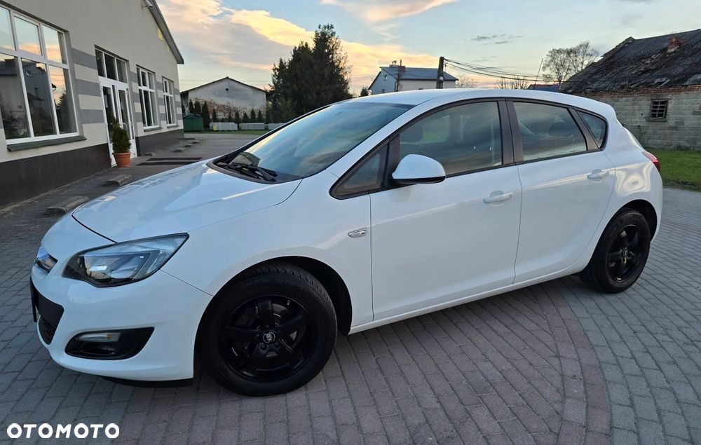 Opel Astra 1.6 Active - 10