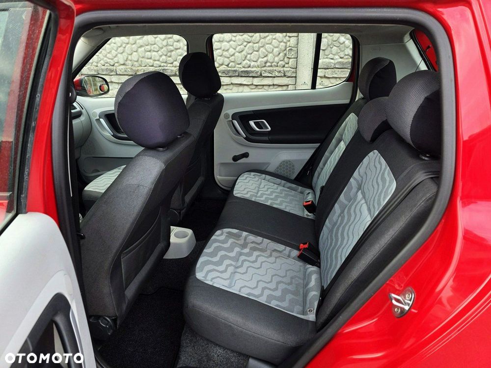 Skoda Fabia 1.2 HTP Ambition - 25