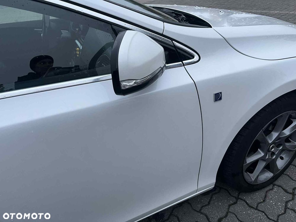 Volvo V40 D2 Drive-E Momentum - 23