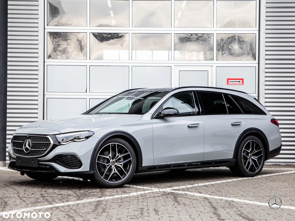 Mercedes-Benz Klasa E 220 d mHEV 4-Matic All-Terrain Avantgarde 9G-Tronic - 2