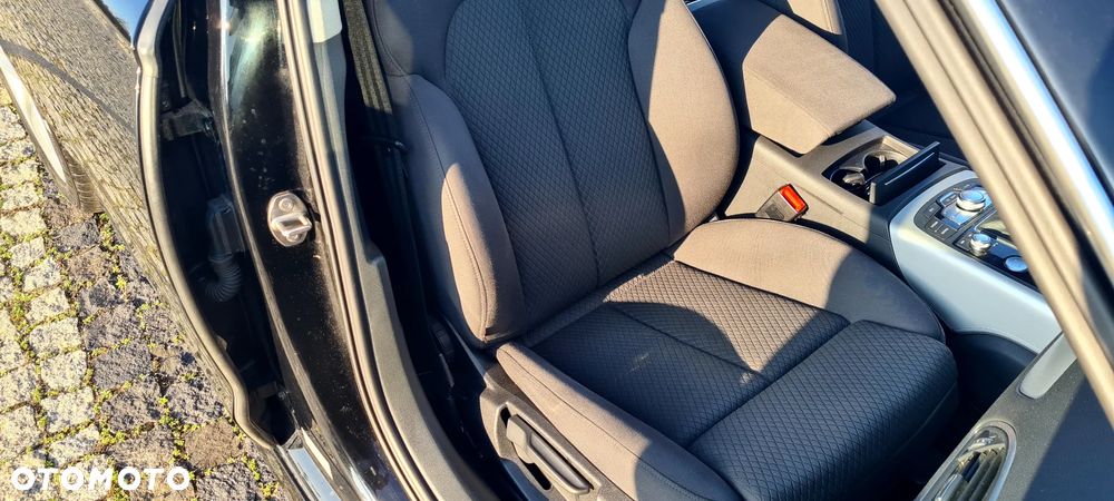 Audi A6 Avant 2.0 TDI ultra S tronic - 28