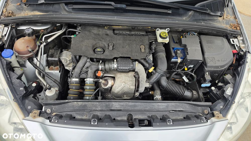 Peugeot 308 CC - 10