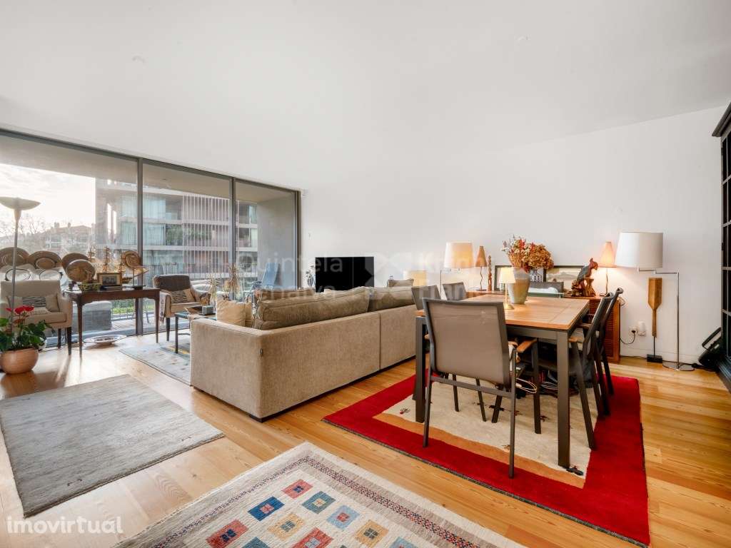 Apartamento T2 com varandas e garagem, Cascais - Grande imagem: 5/25