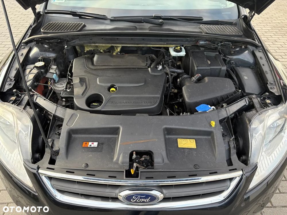 Ford Mondeo 2.0 TDCi Platinium X Plus (Titanium) - 26