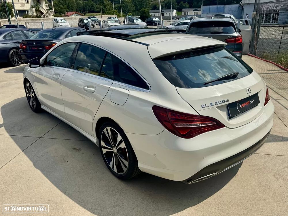 Mercedes-Benz CLA 200 d Shooting Brake Urban Aut. - 13
