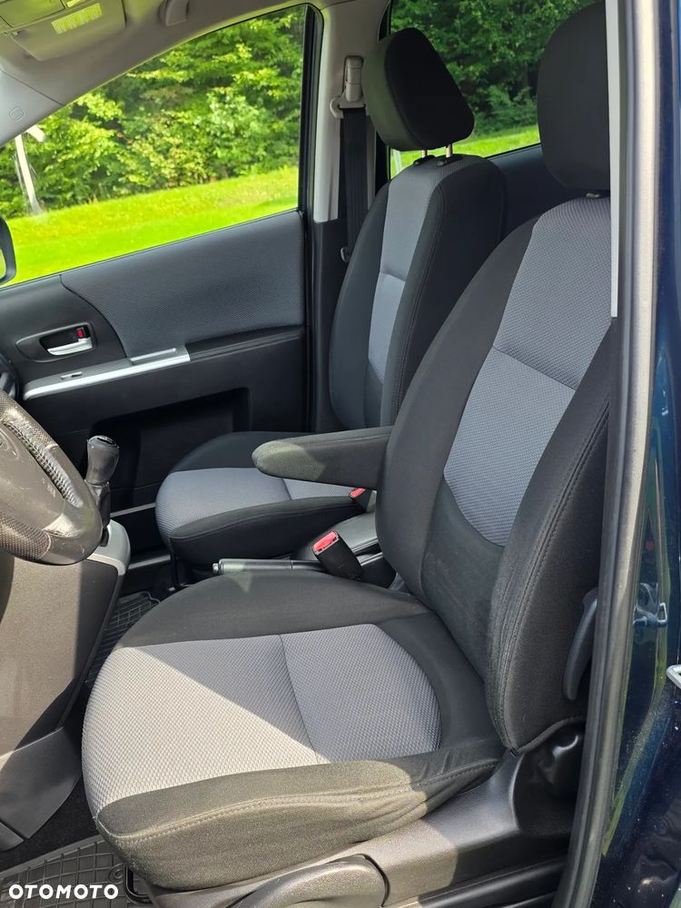 Mazda 5 2.0 Exclusive - 26