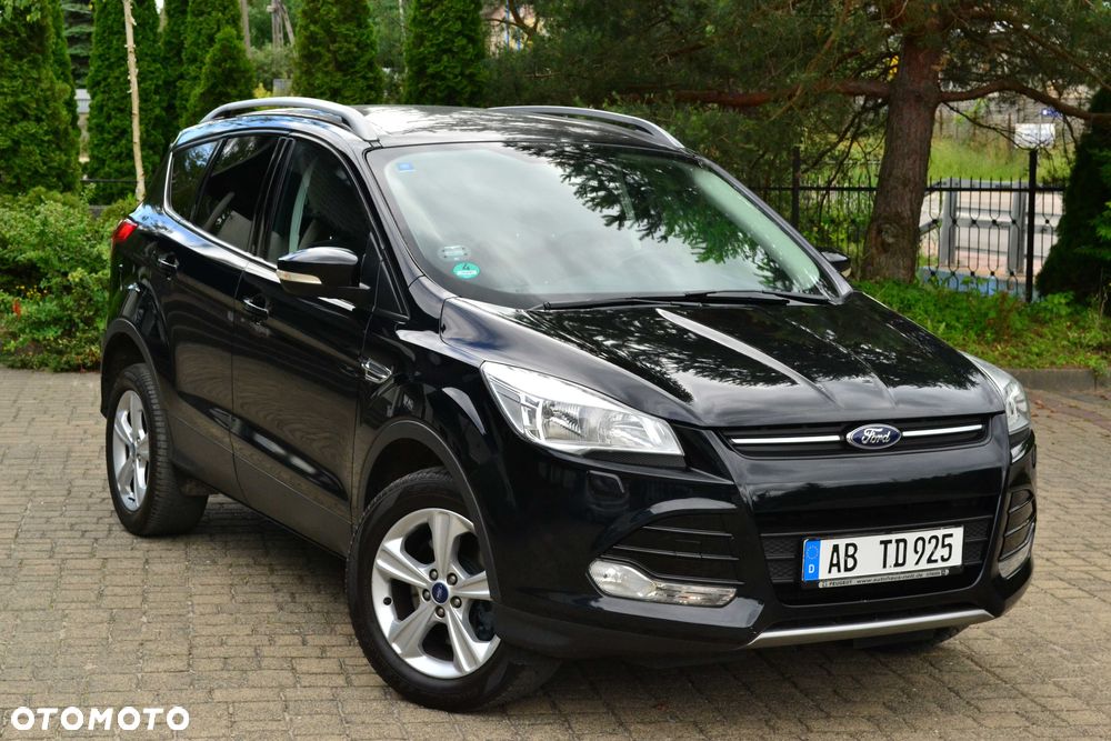 Ford Kuga - 1