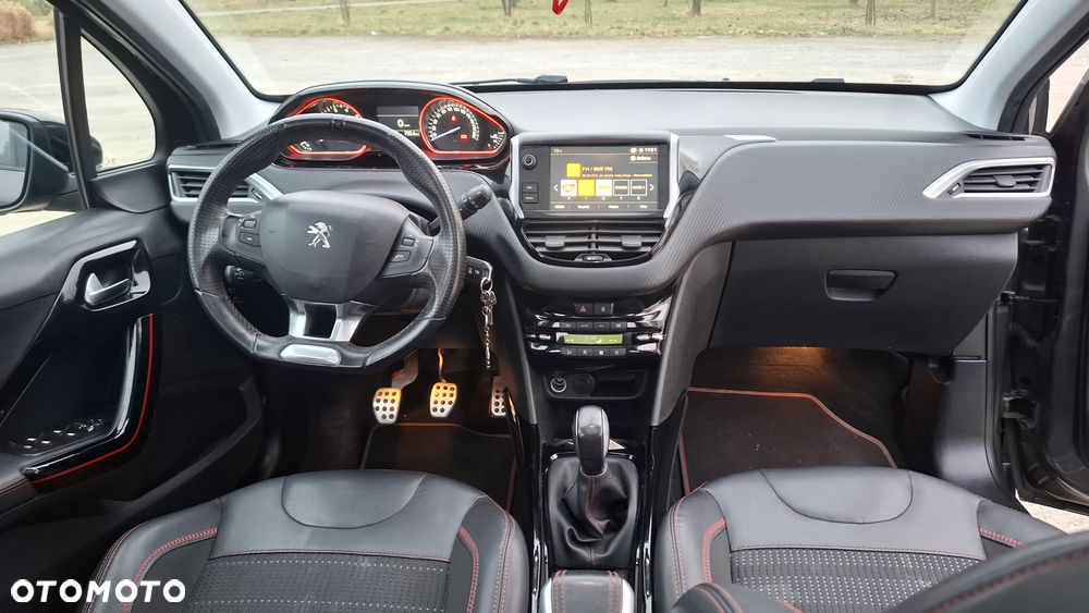 Peugeot 2008 PureTech 130 GPF Stop&Start Crossway - 23