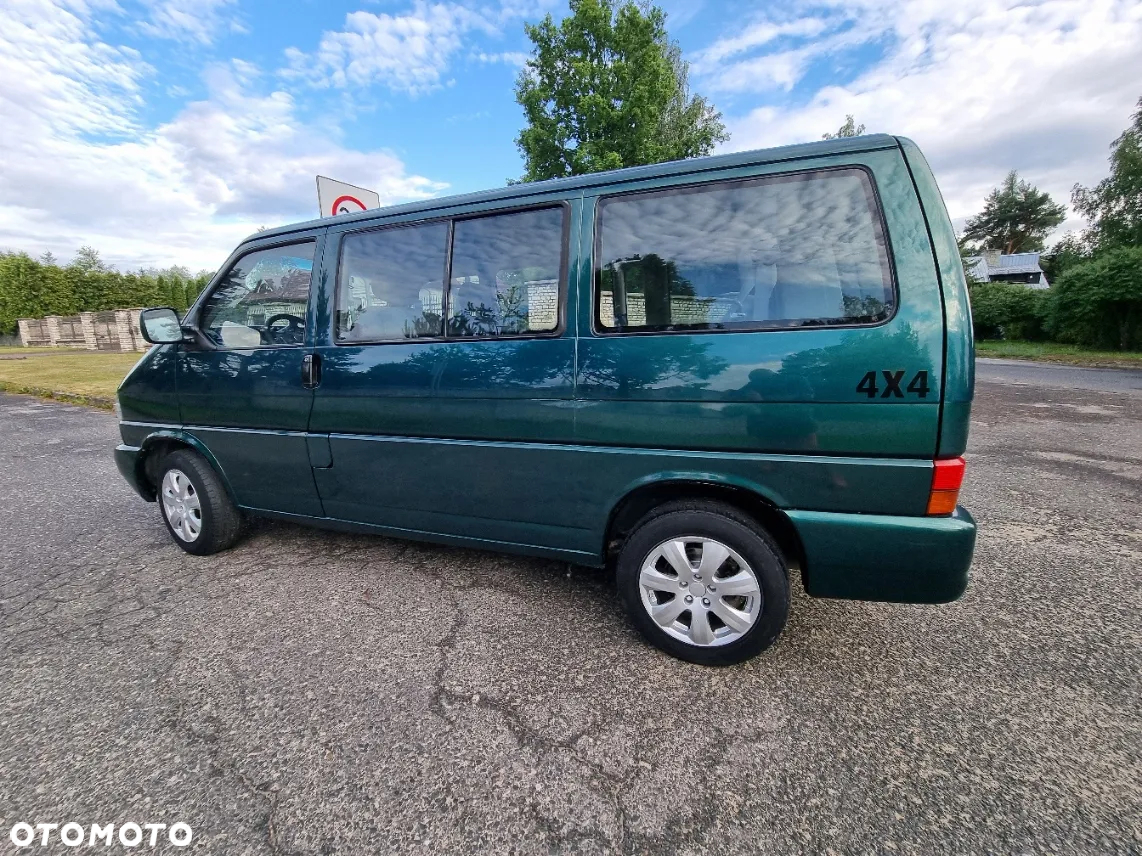 Volkswagen Multivan TDI syncro - 24