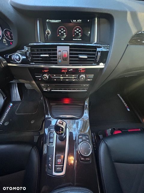 BMW X3 xDrive20d xLine - 24