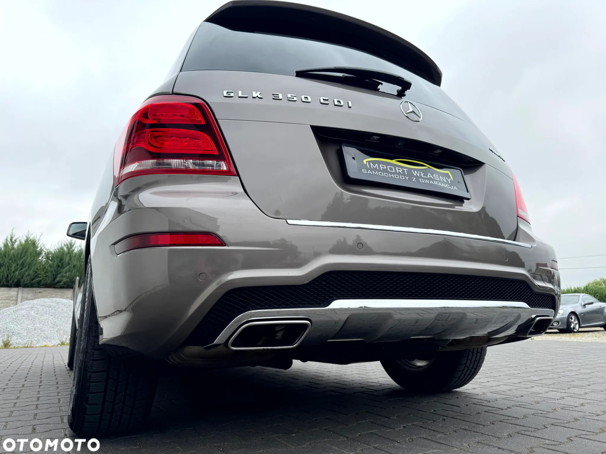 Mercedes-Benz GLK - 36