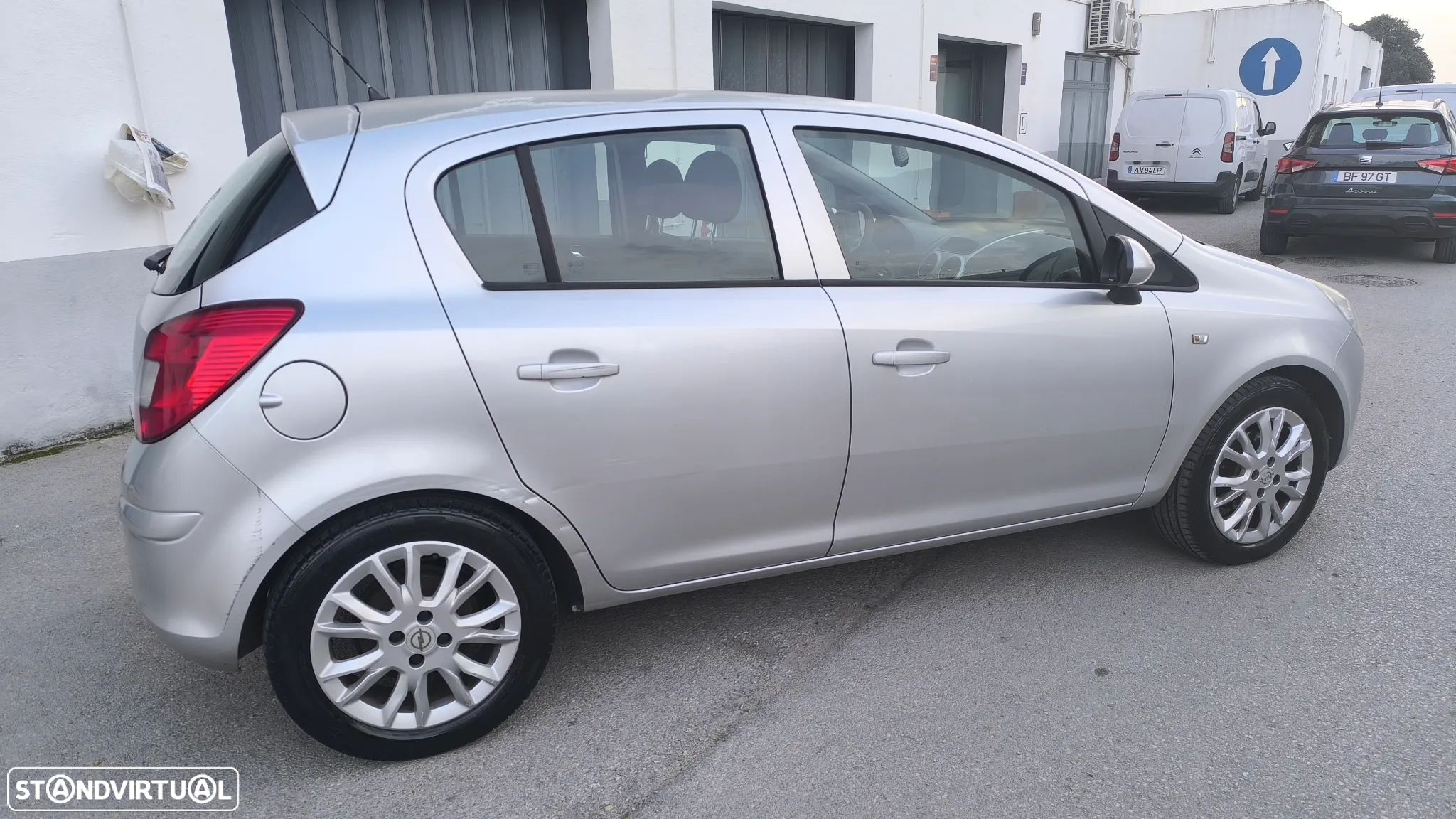 Opel Corsa 1.2 Cosmo - 20