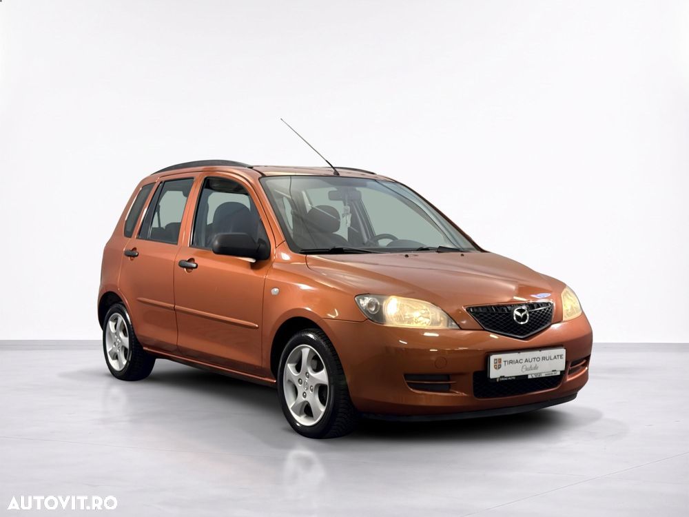 Mazda 2 - 8