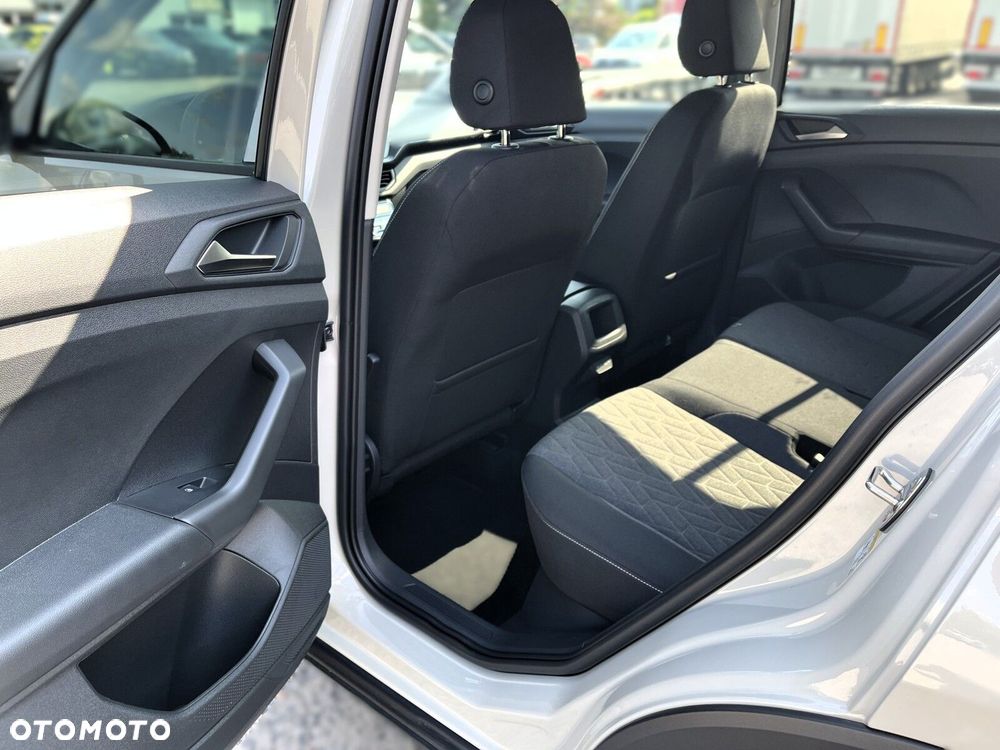 Volkswagen T-Cross 1.0 TSI Life Plus - 31