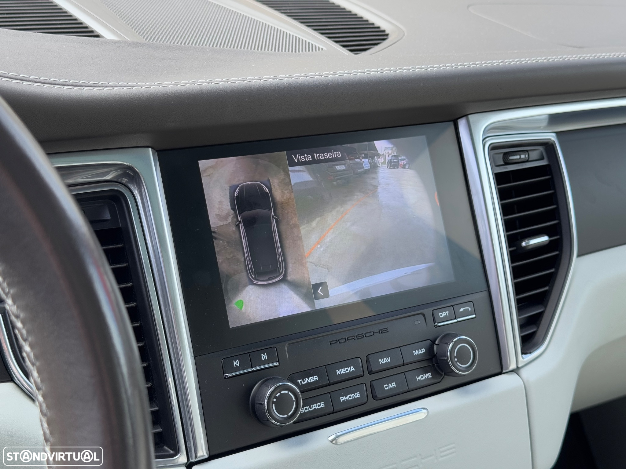 Porsche Macan Standard - 13