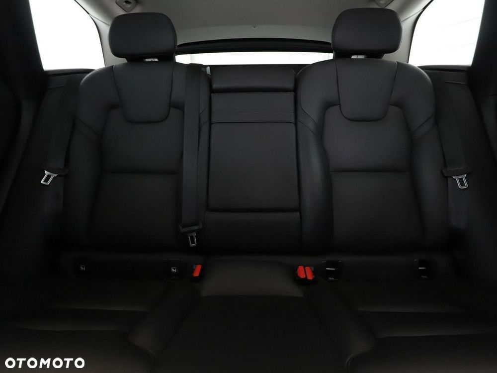 Volvo XC 60 T8 Plug-In Hybrid AWD Inscription - 20