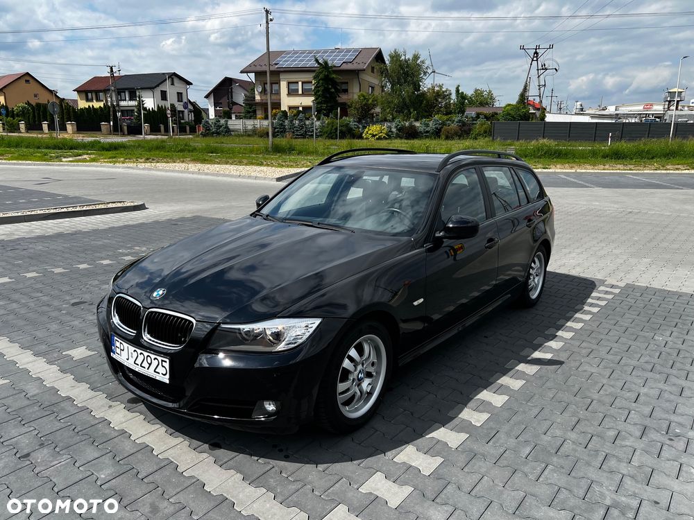 BMW Seria 3 318i - 8