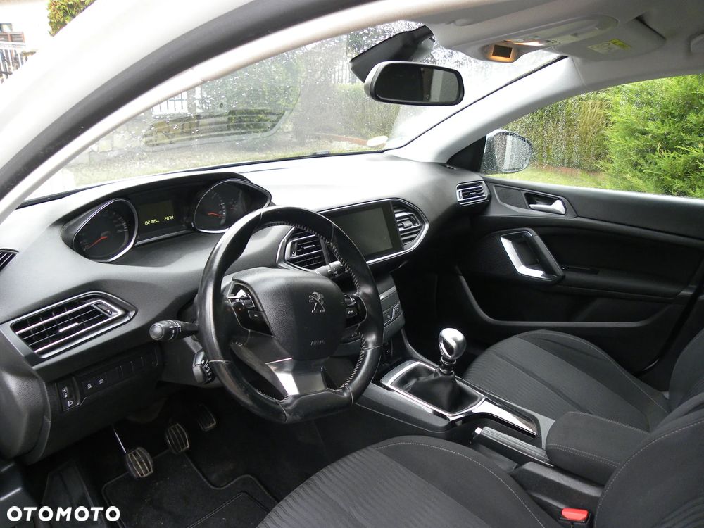 Peugeot 308 BlueHDi 120 Stop & Start Active - 18