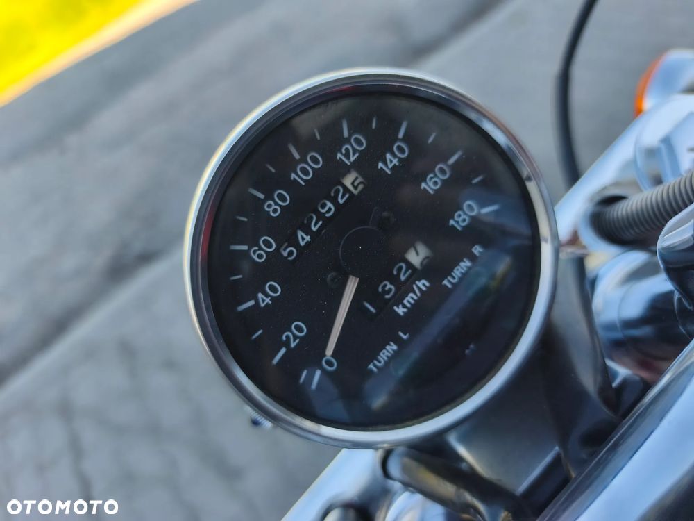 Suzuki VS - 32