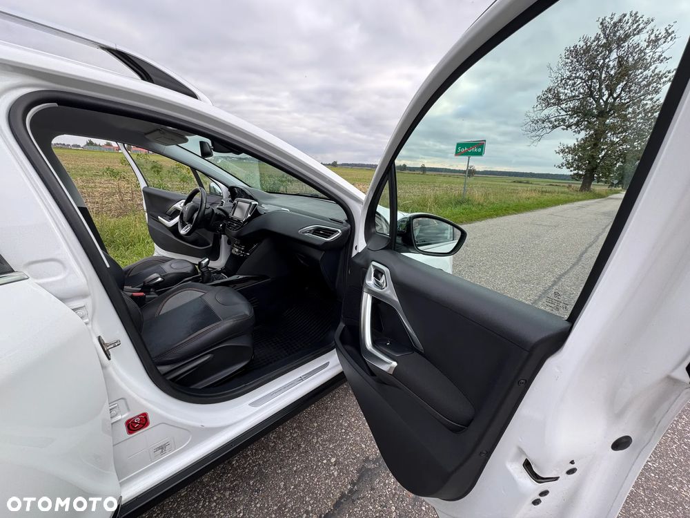 Peugeot 2008 1.2 Pure Tech Crossway S&S - 23