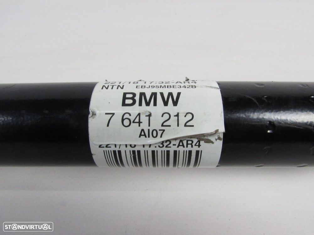 Transmissão Direito/Trás Seminovo/ Original BMW i3 (I01) 33207641212 - 3