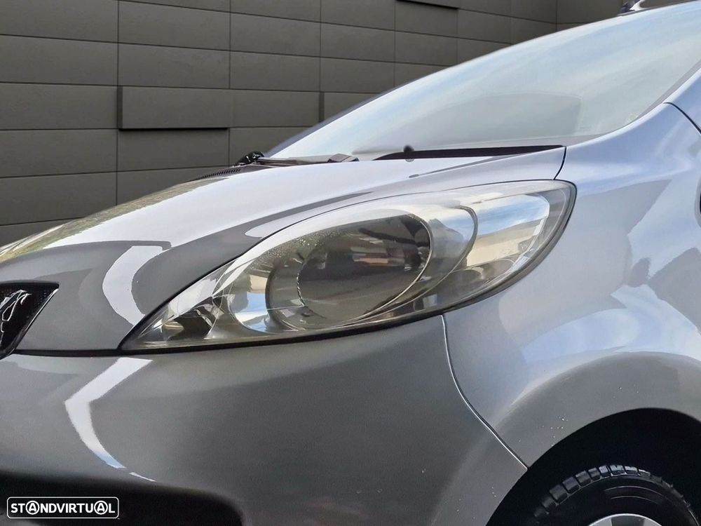 Peugeot 107 1.0 Urban - 5
